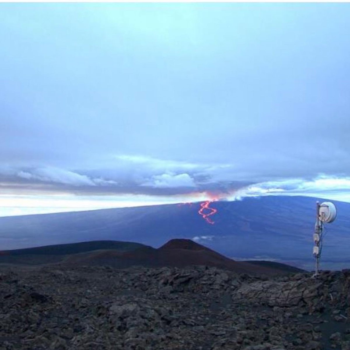 View from Maunakea* Tuesday 11/29/22  Highlights: ; Lava has crossed ML Observatory road   ; Shelters will be closing today as officials expect those communities are no longer at risk  First two images: Alika Toledo from Maunakea   maunaloaeruption maunaloalava