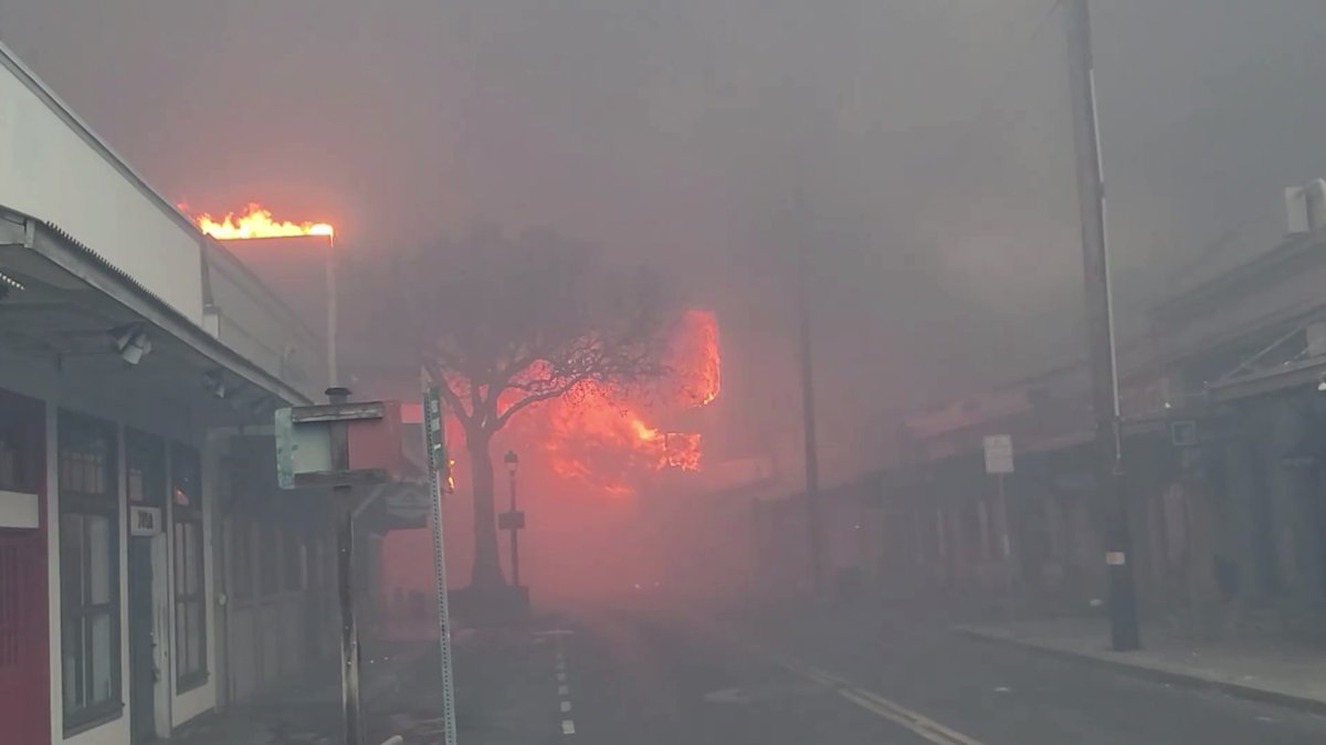 Wildfire has engulfed businesses on Front Street in downtown Lahaina in West Maui, home to 12,000 people.  nnThe Coast Guard is responding to people who were forced to go into the ocean due to the flames.   nnVideo credit to Alan Dickar, a local resident of Lahaina