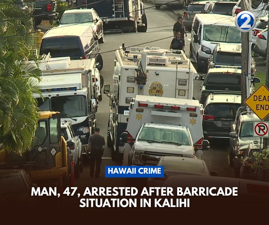 Honolulu police have arrested a man after a barricade situation on Skyline Drive in Kalihi